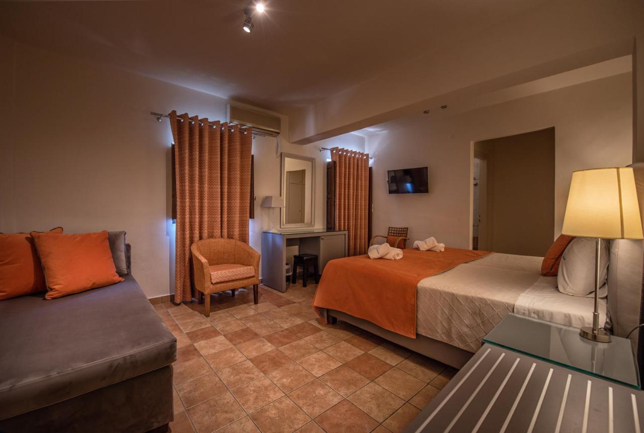 Kastro Maini Hotell Areópoli Eksteriør bilde
